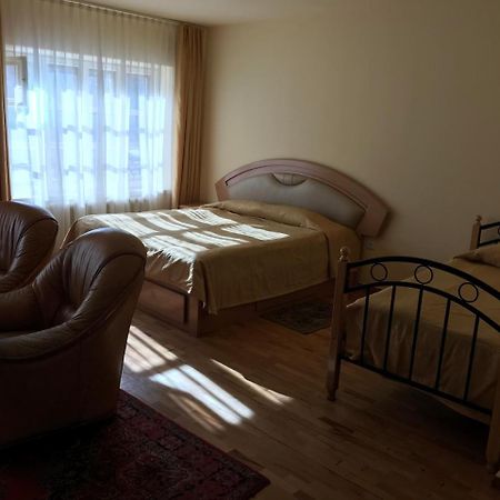 Hotel Aliq ツァグカゾール エクステリア 写真