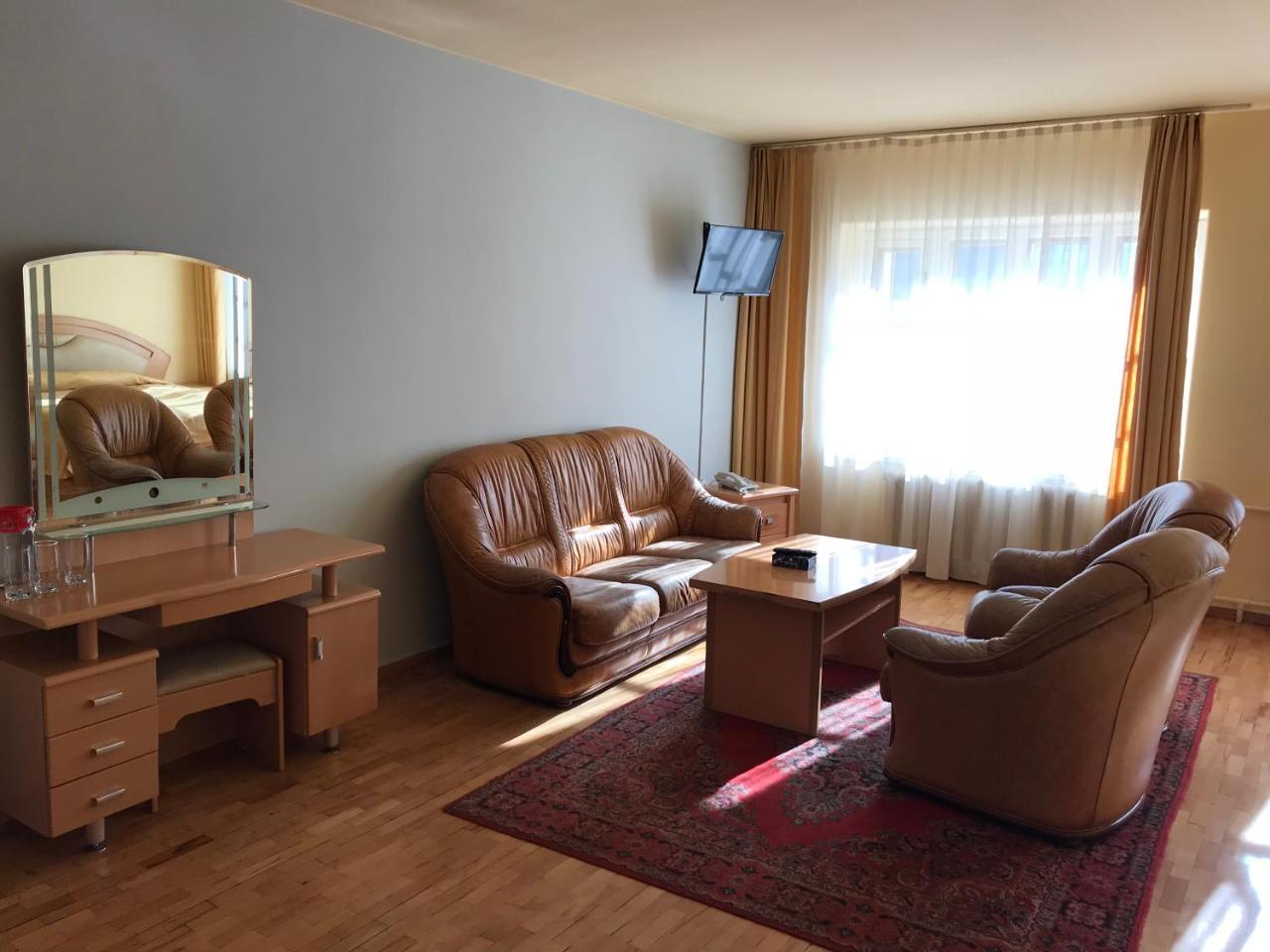 Hotel Aliq ツァグカゾール エクステリア 写真