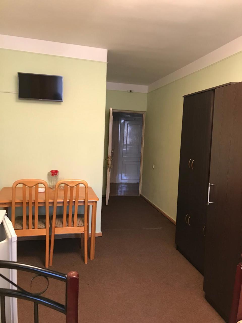 Hotel Aliq ツァグカゾール エクステリア 写真
