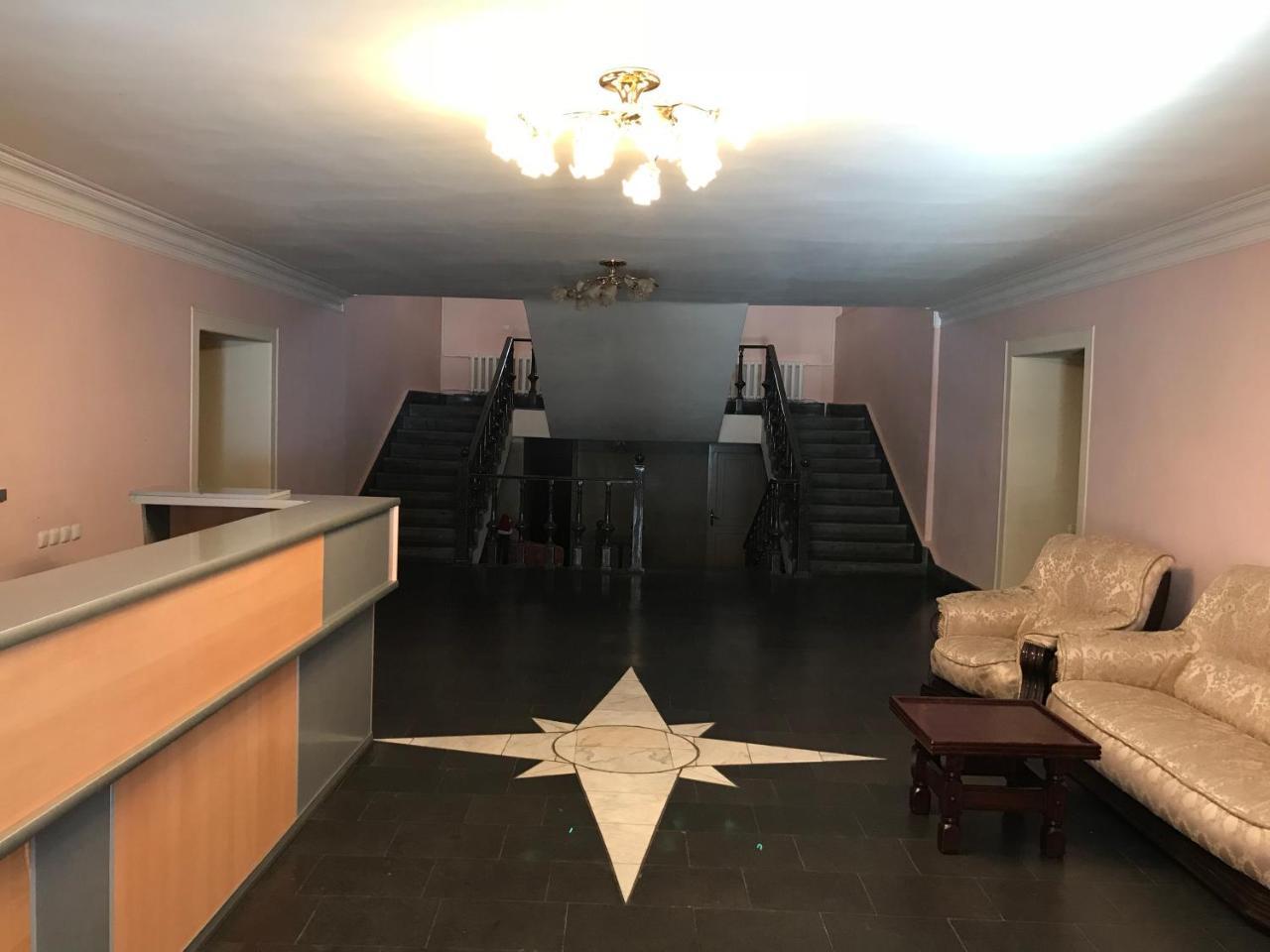 Hotel Aliq ツァグカゾール エクステリア 写真